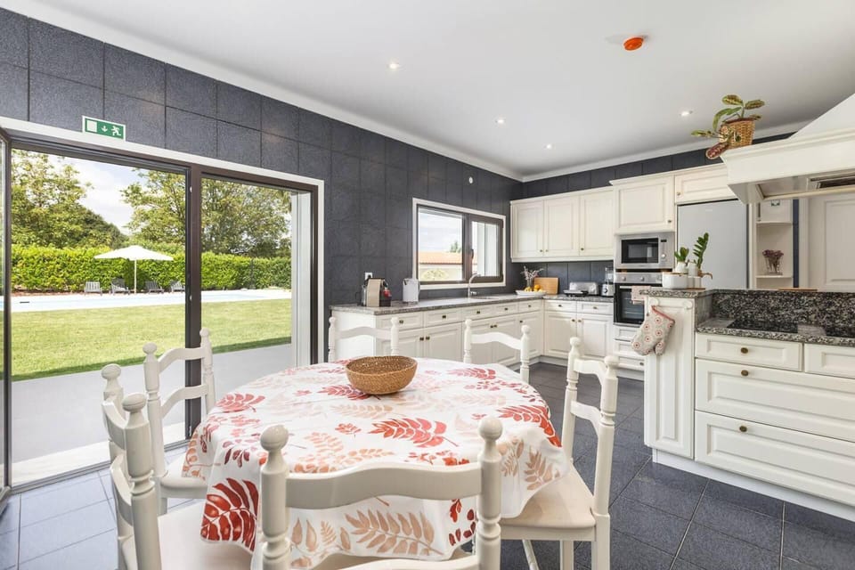 House | Dining