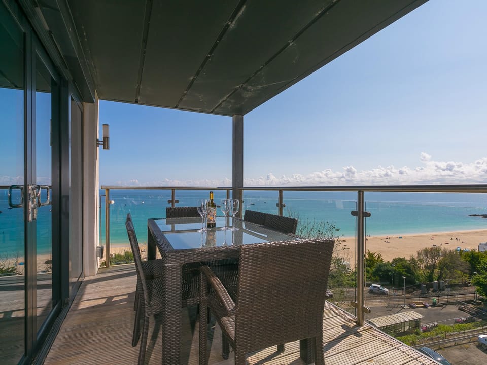 Cottage | Property grounds