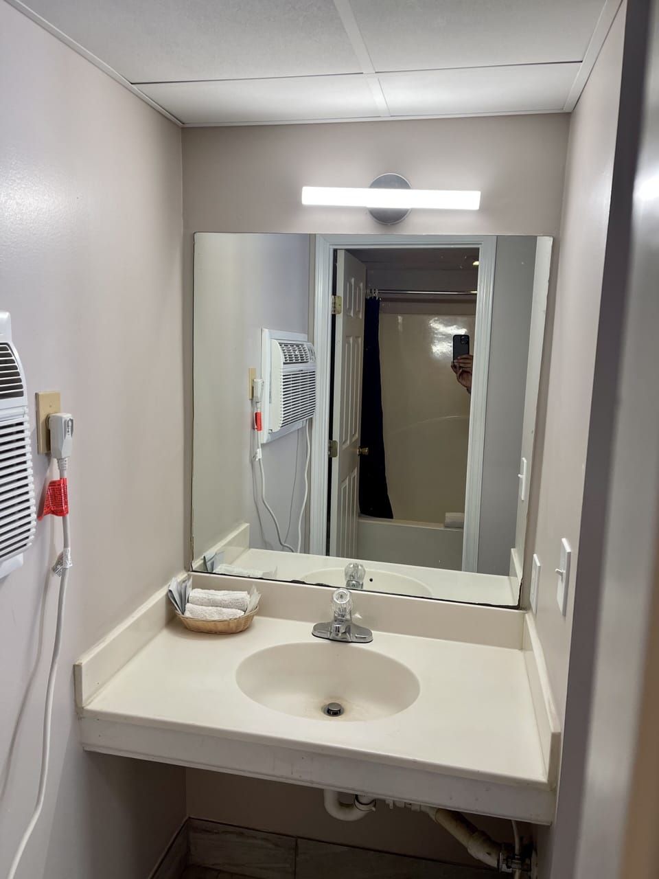 Standard Room, 2 Queen Beds, Non Smoking | Bathroom | Combined shower/tub, free toiletries, hair dryer, towels