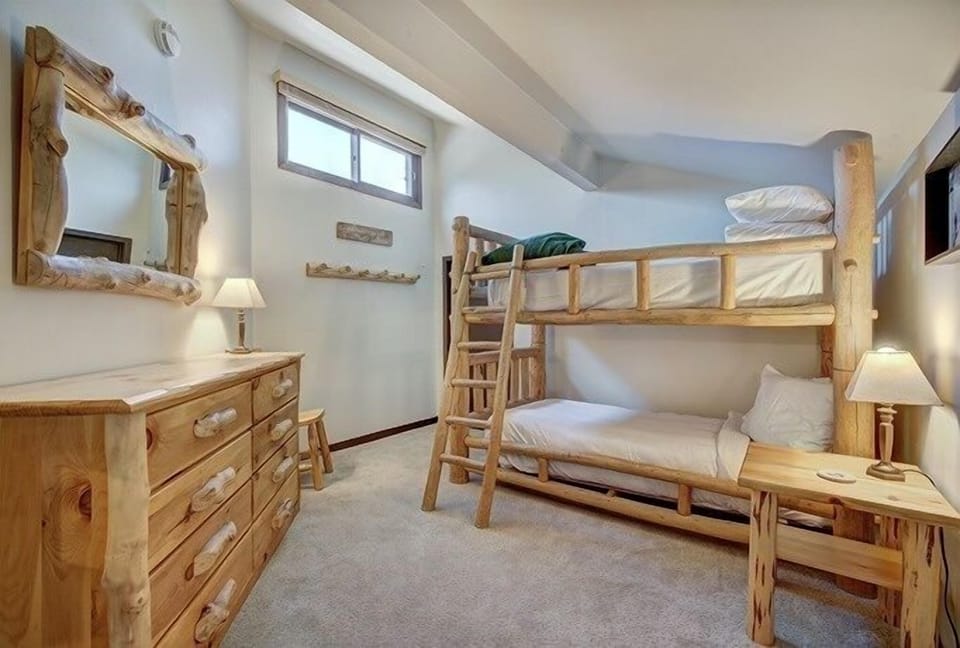 Condo, 2 Bedrooms | 2 bedrooms, free WiFi