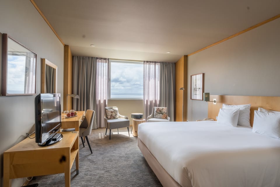 Superior Room | Minibar, in-room safe, desk, soundproofing