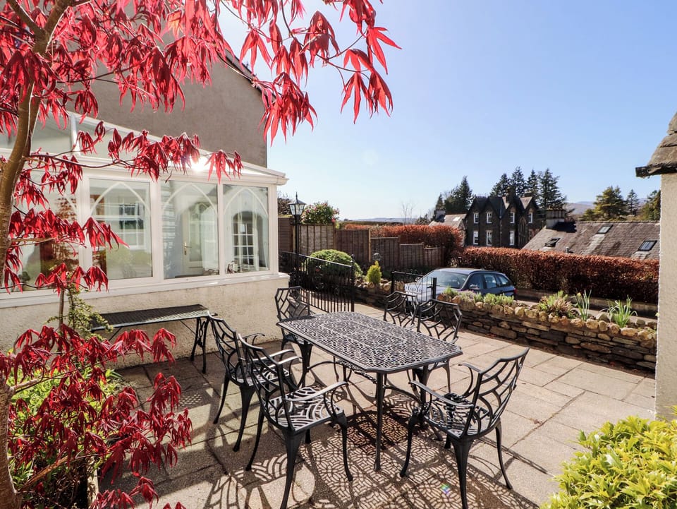 Cottage | Outdoor dining