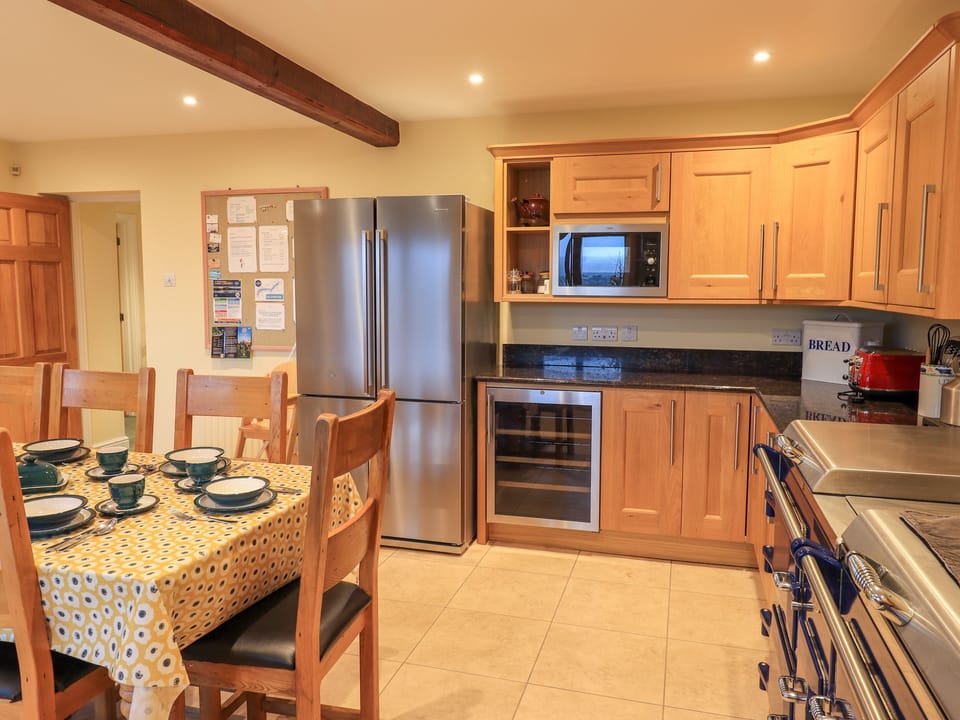 Fridge, dishwasher, cookware/dishes/utensils