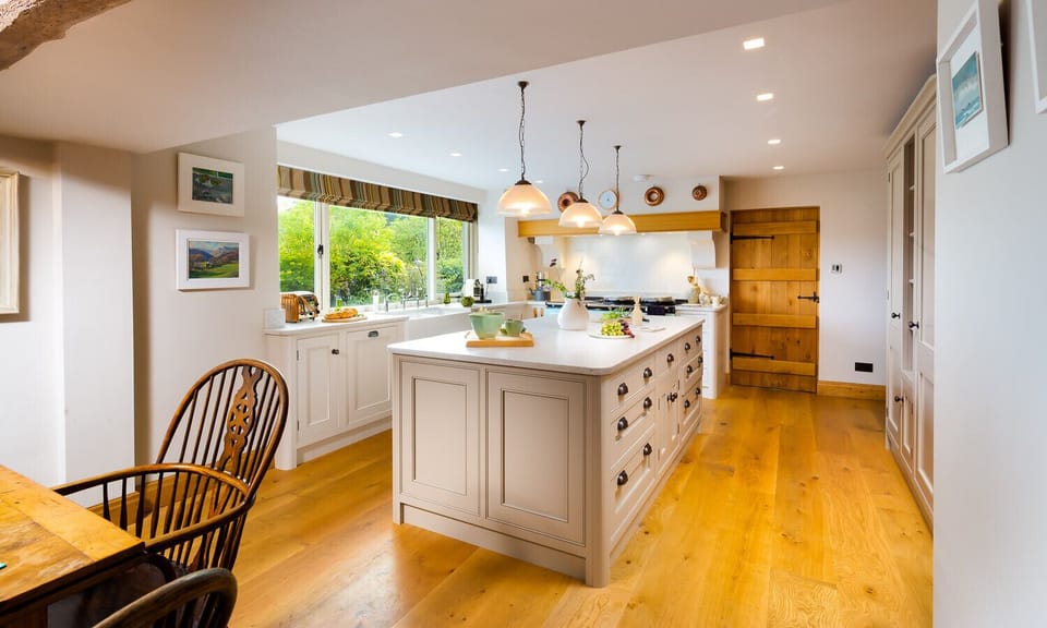 Cottage | Interior