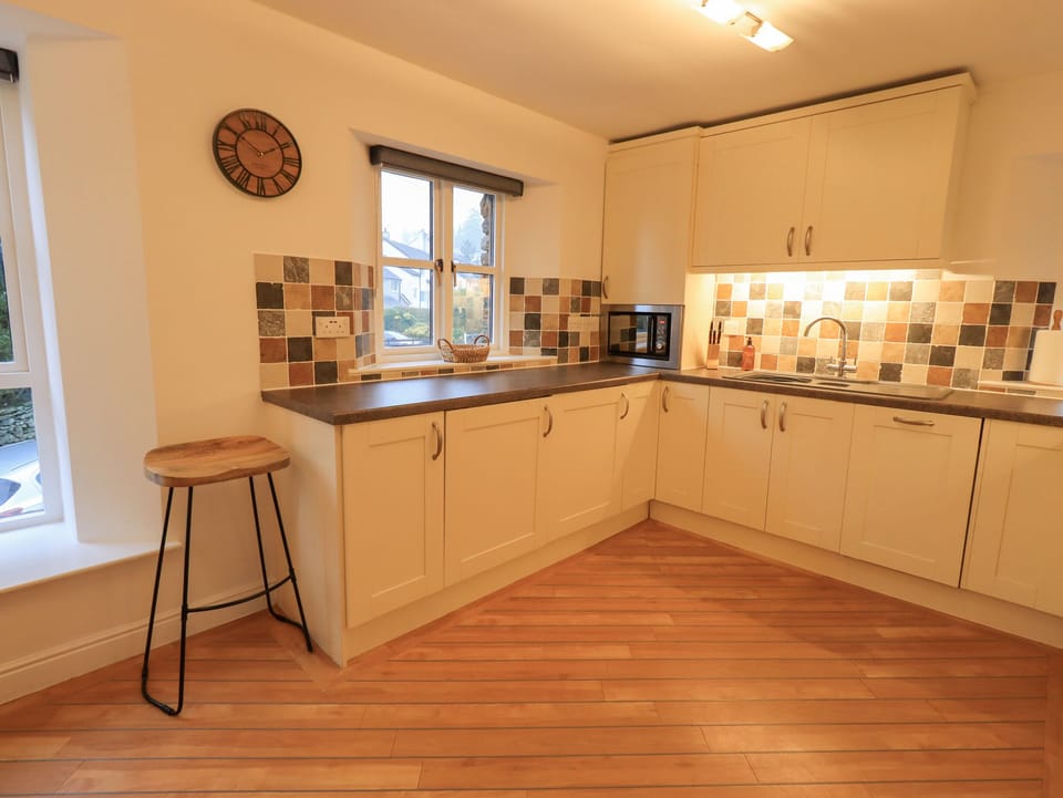 Cottage | Interior
