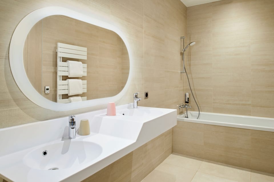 Quadruple Room | Bathroom | Hair dryer, towels