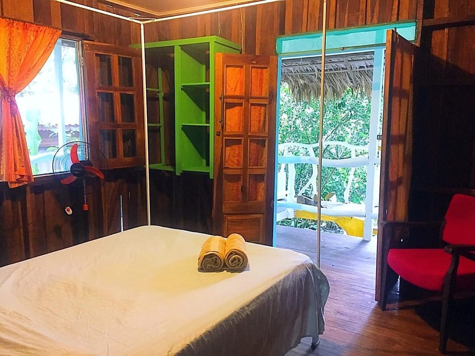 Basic Double Room | WiFi (free)
