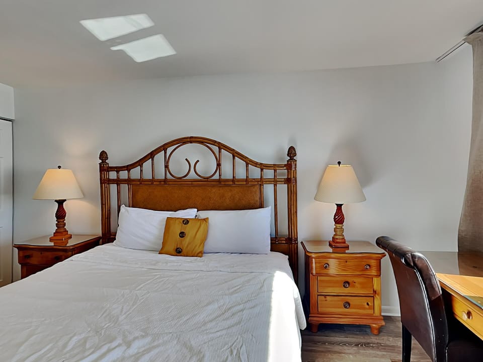 Condo, Multiple Beds, Balcony, Ocean View (0 - No Pets Allowed) | 2 bedrooms, free WiFi