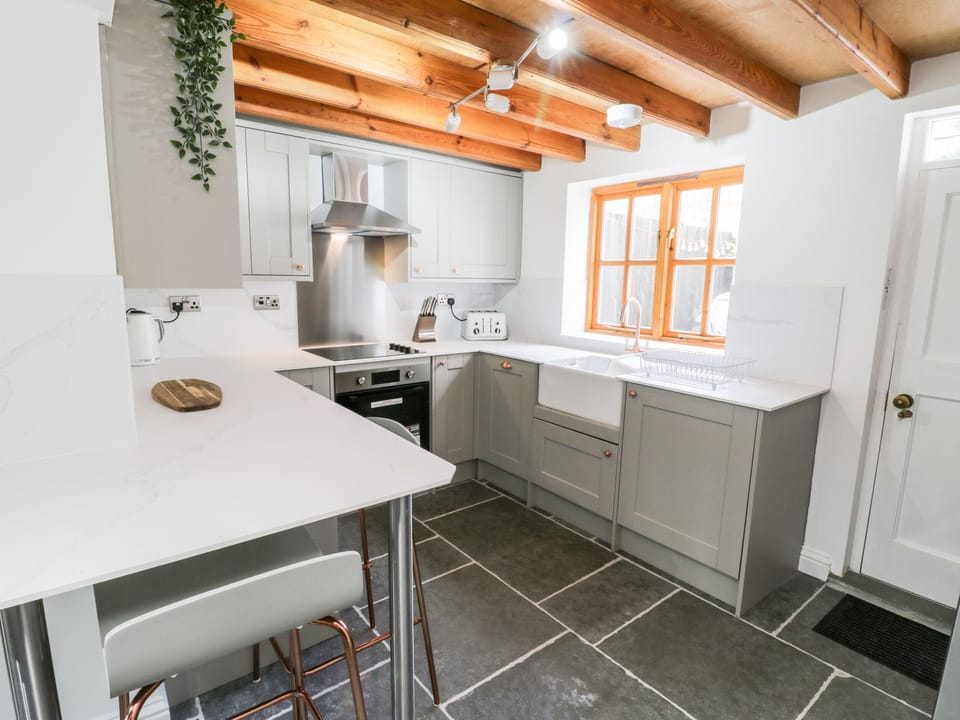 Fridge, dishwasher, electric kettle, toaster