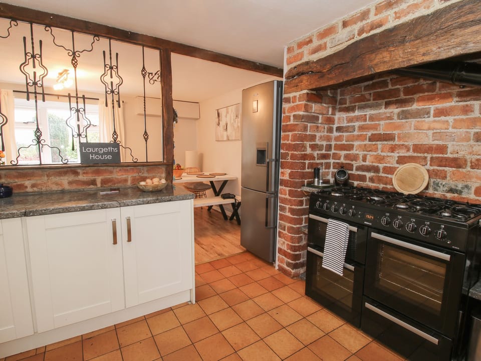 Fridge, dishwasher, electric kettle, toaster