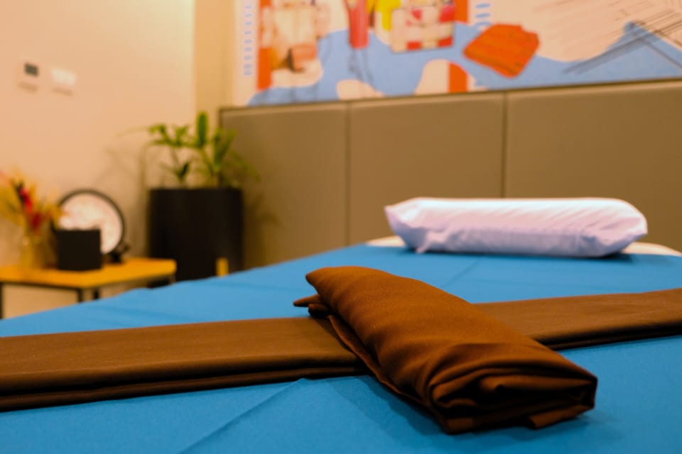 Couples treatment rooms, Swedish massages, facials, massages
