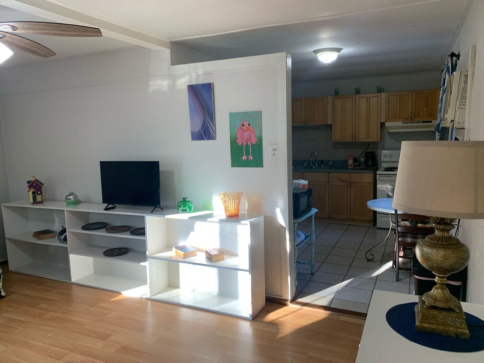 Classic Cottage | 1 bedroom, WiFi (free), bed sheets