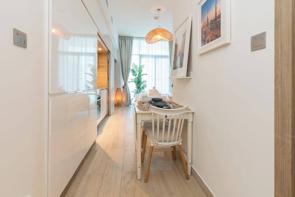 Apartment (0 Bedroom) | Interior entrance