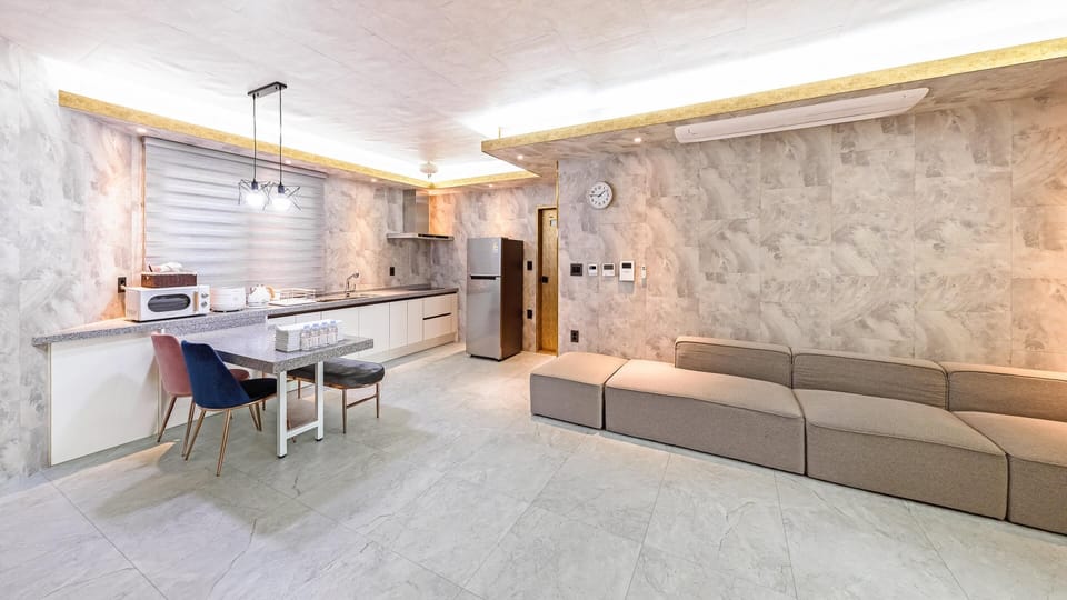 Basic Room, 2 Bedrooms (D) | 1 bedroom, free WiFi