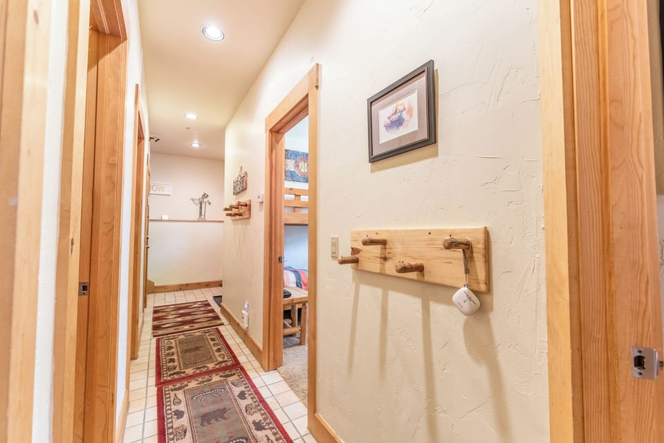 House (3 Bedrooms) | Property amenity
