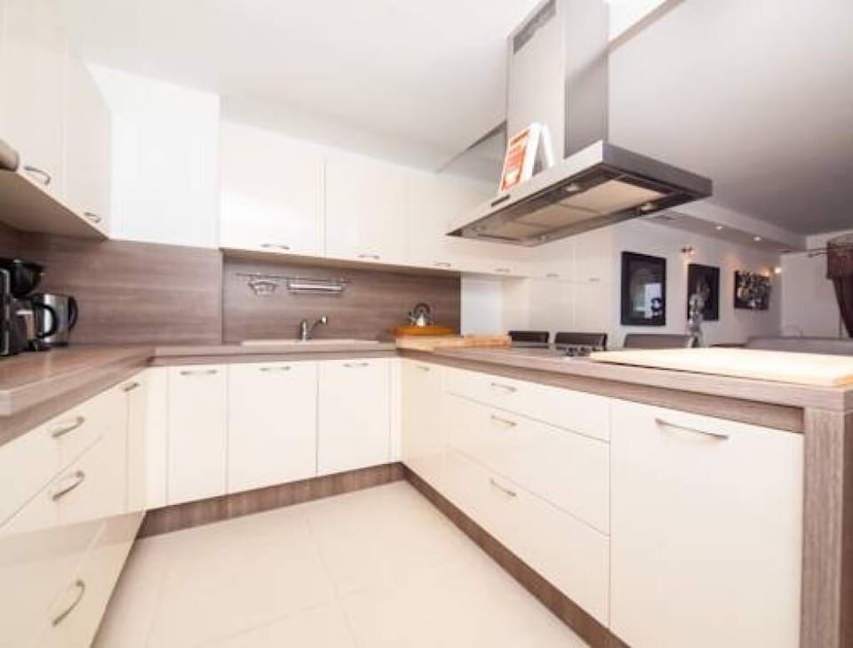Apartment (Superior Three Bedroom Apartment with) | Private kitchen | Fridge