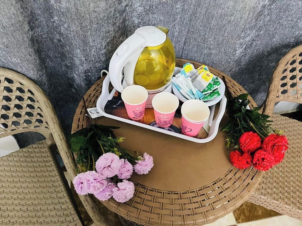 Economy Single Room | Egyptian cotton sheets, premium bedding, minibar, desk
