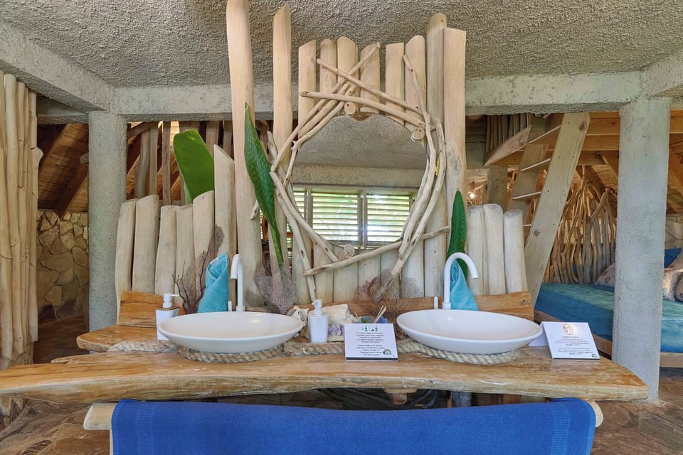 Superior Chalet, 2 Bedrooms, Private Pool, Pool View | Bathroom | Shower, hair dryer, towels