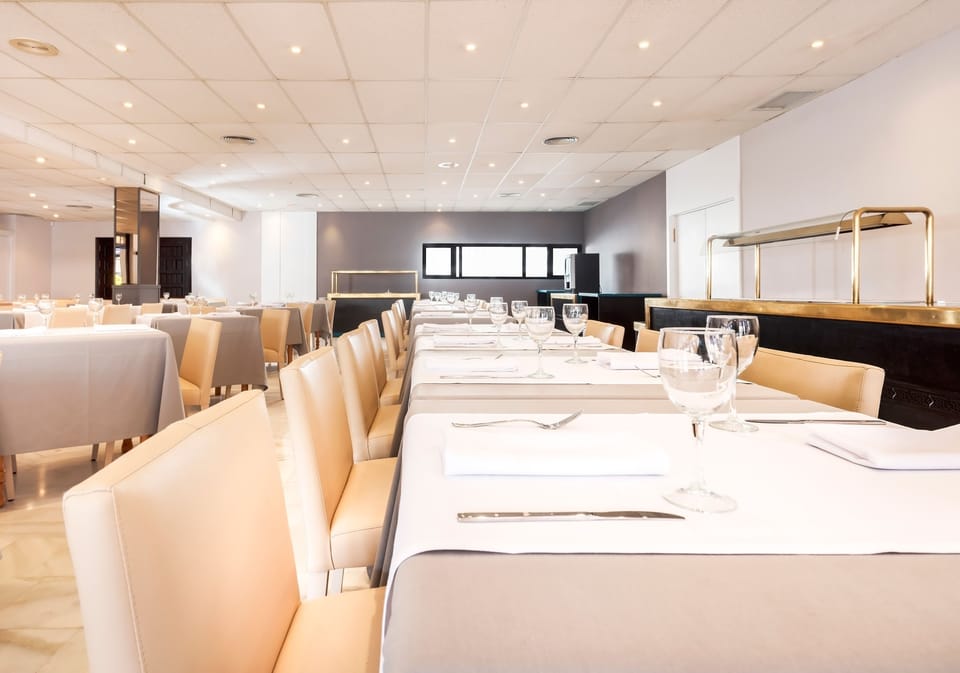 Daily buffet breakfast (EUR 10 per person)