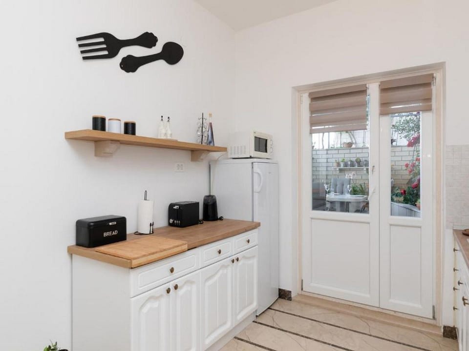 Apartment (Three Bedroom Apartment with Terrace ) | Private kitchen | Fridge