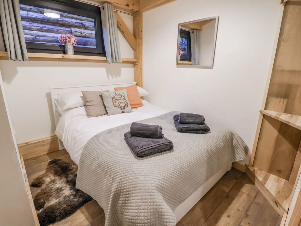 Cottage | 3 bedrooms, individually decorated, individually furnished, free WiFi