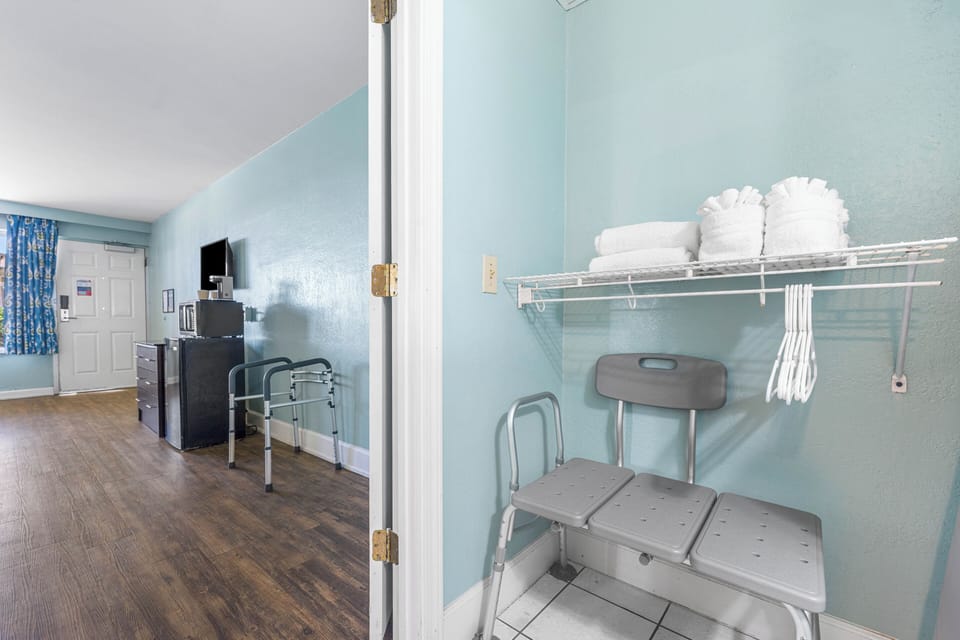 Free toiletries, hair dryer, towels