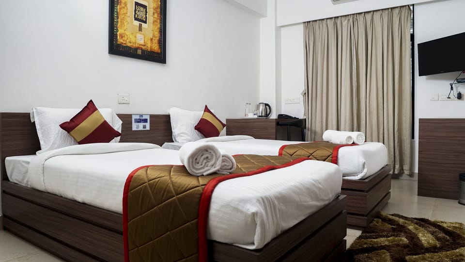Rollaway beds, free WiFi, bed sheets