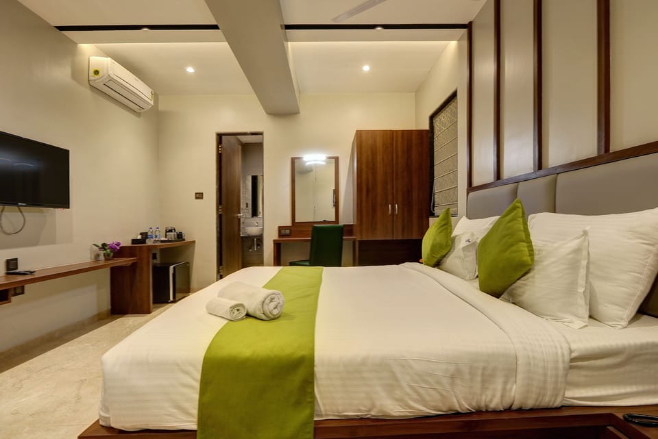 Business Room | Free WiFi