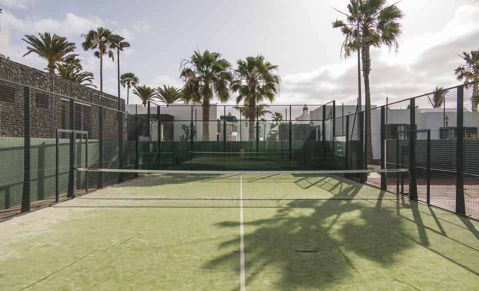 Tennis court