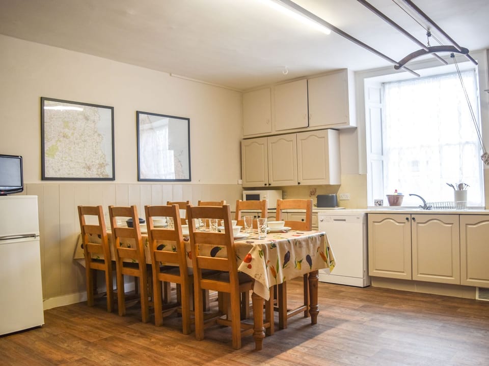 Cottage | Interior