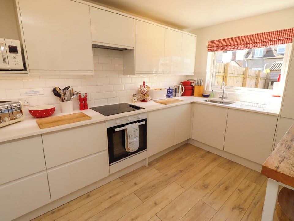 Cottage | Interior