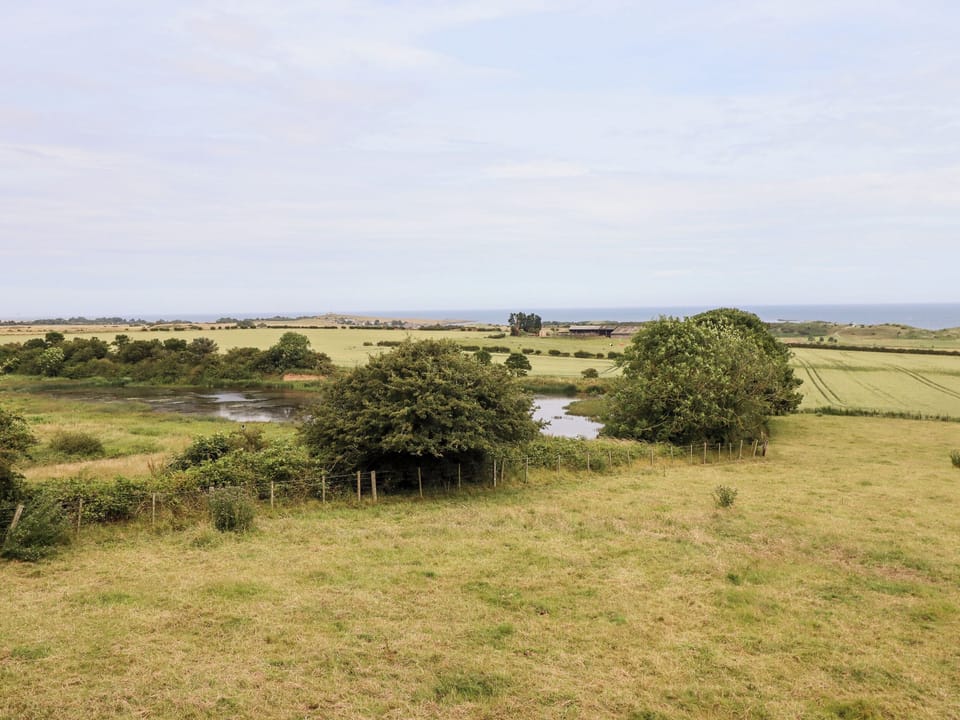 Cottage | Property grounds