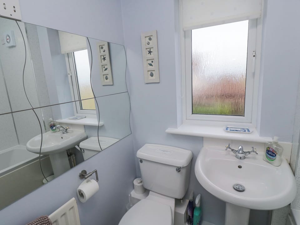 Beach View Cottage in Seahouses