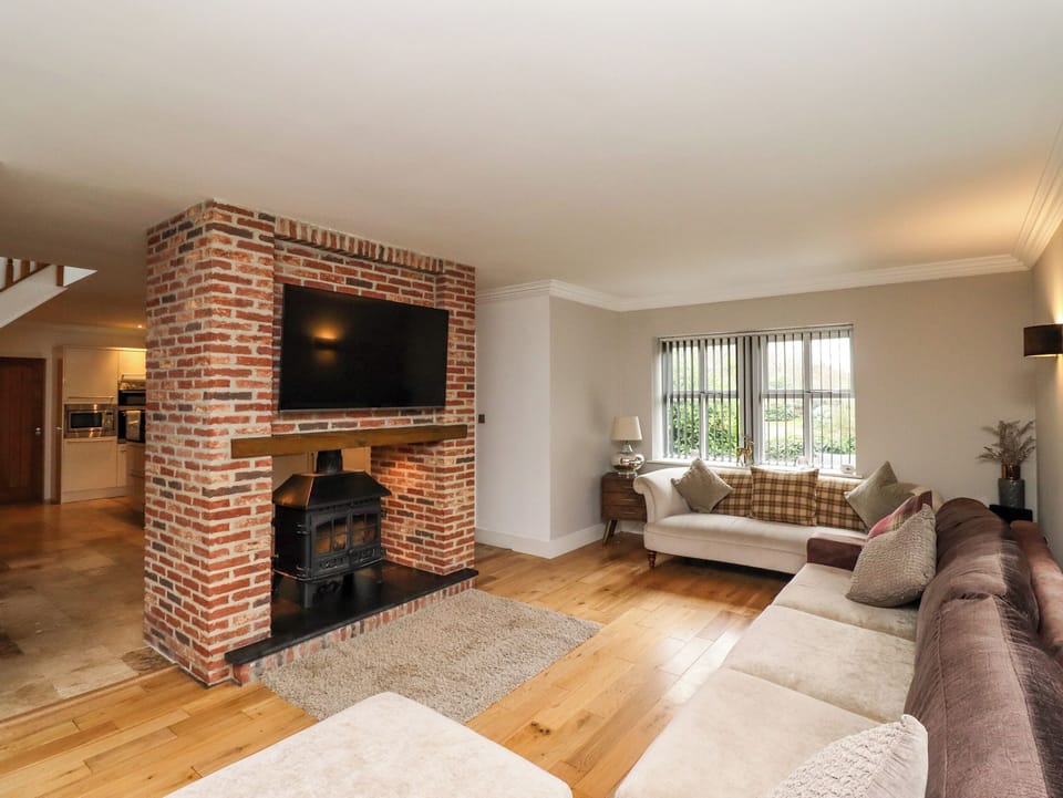 Cottage | Interior