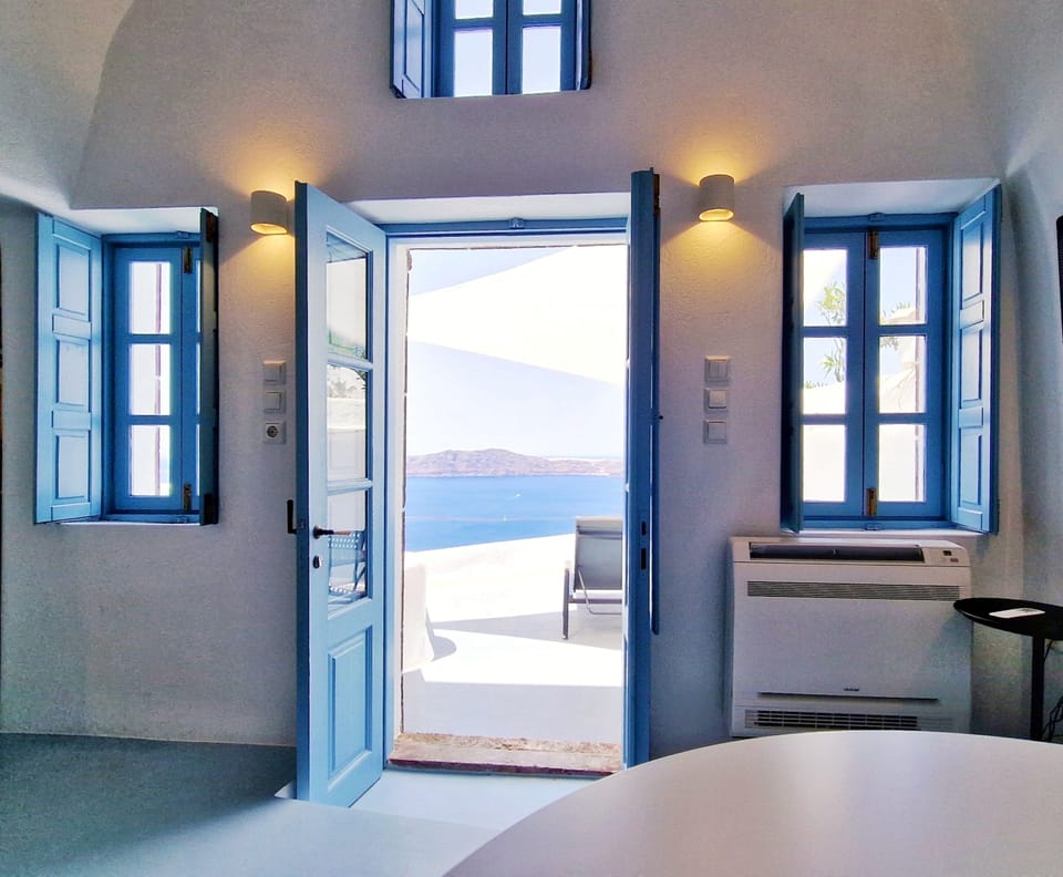 Deluxe Villa, 1 Bedroom, Hot Tub, Sea View | 1 bedroom, in-room safe, blackout drapes, iron/ironing board