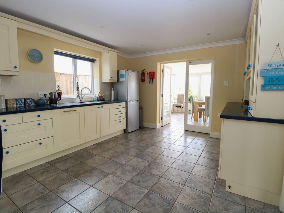 Fridge, dishwasher, electric kettle, toaster