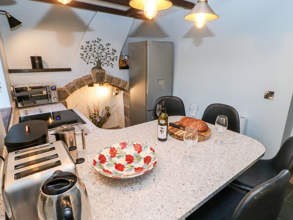 Cottage | Interior