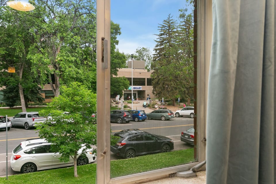 Condo, Multiple Beds, Patio, Garden View (220 Peterson St Unit 5) | Interior