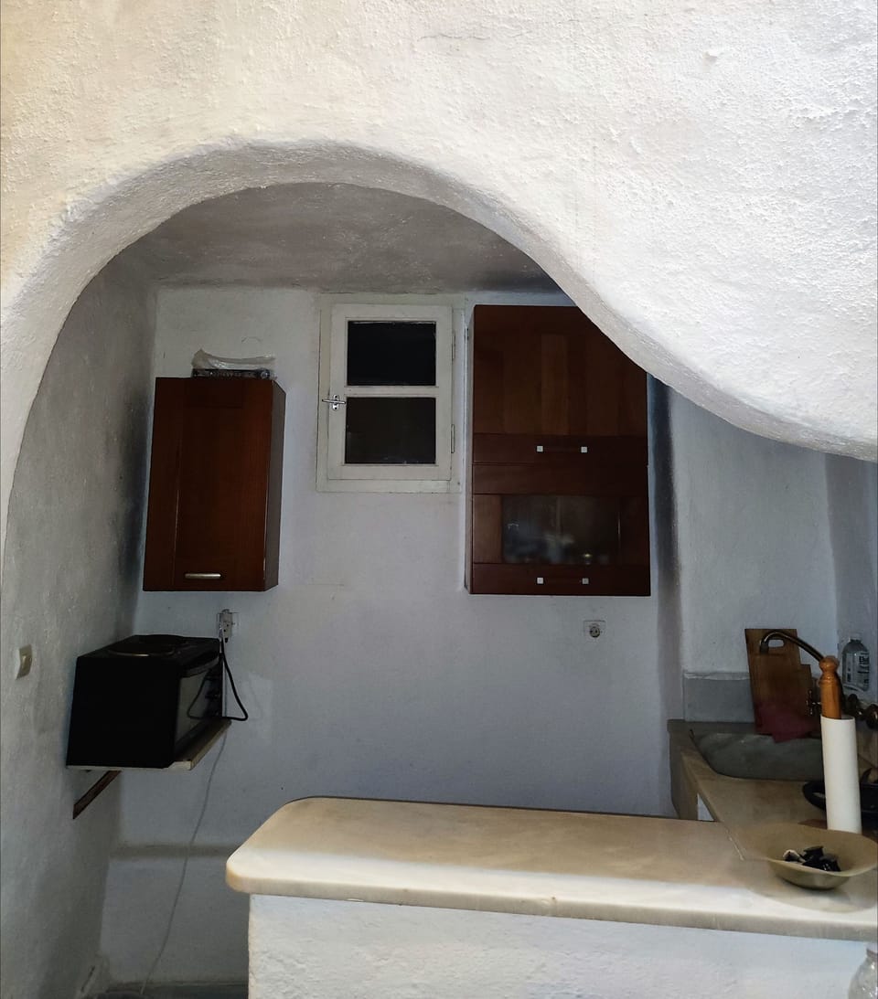 House, 1 Bedroom, Smoking, Patio | Interior