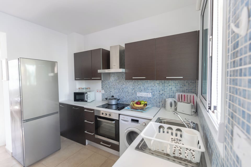 Bungalow, 4 Bedrooms, Private Pool, Garden View | Interior