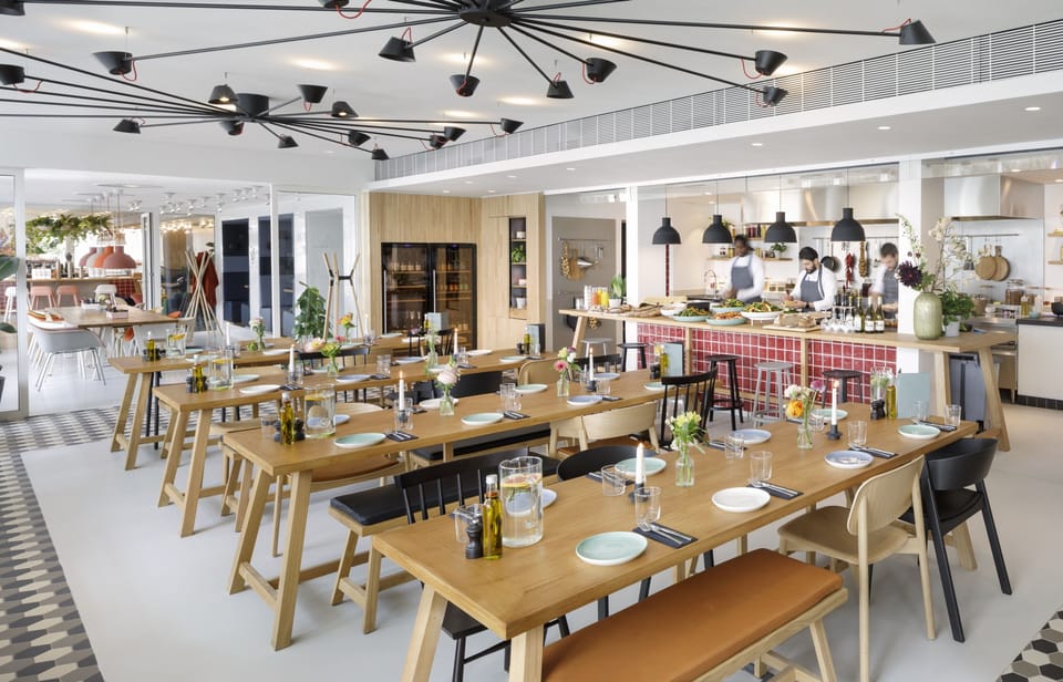 Food court