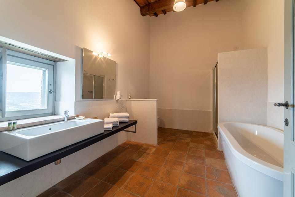 Junior Studio | Bathroom | Slippers