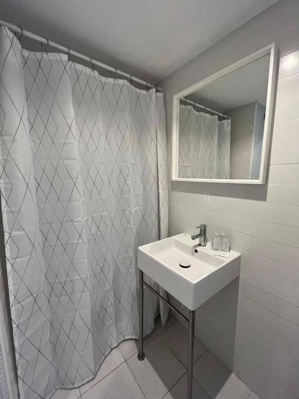 Hostal Express by gaiarooms Hostel in Barcelona