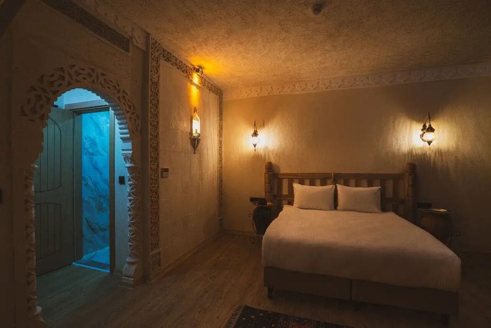 Standard Double or Twin Room | Premium bedding, free minibar items, in-room safe, desk