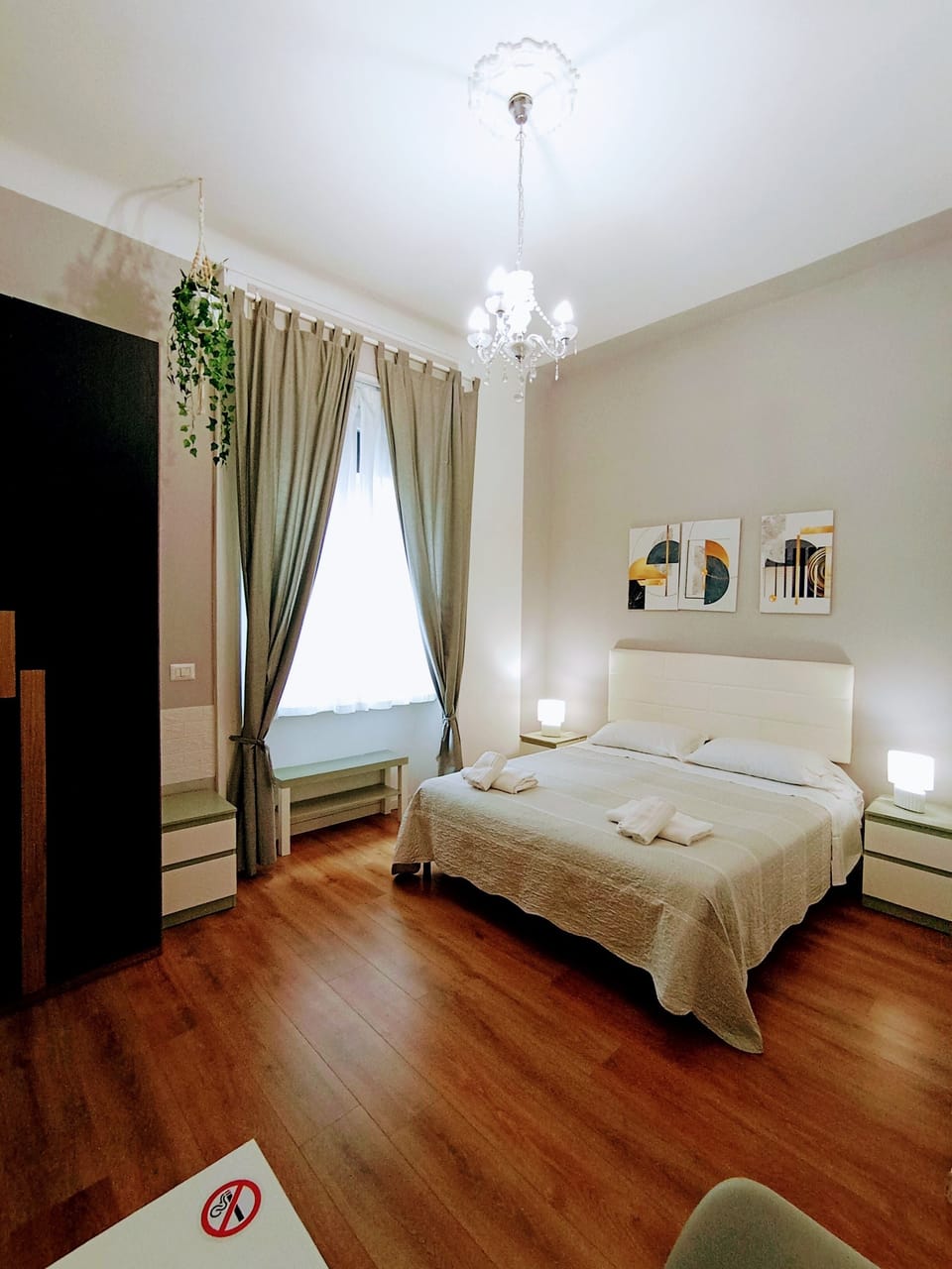 Deluxe Double or Twin Room | Minibar, desk, laptop workspace, iron/ironing board (on request)