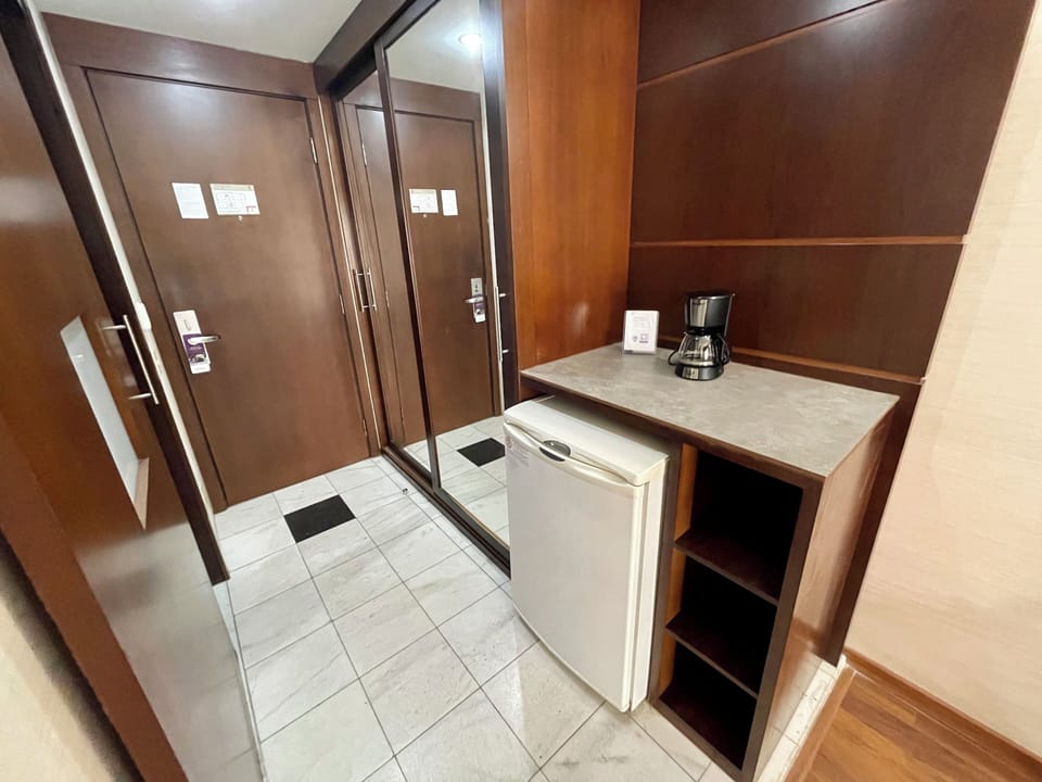 Room amenity