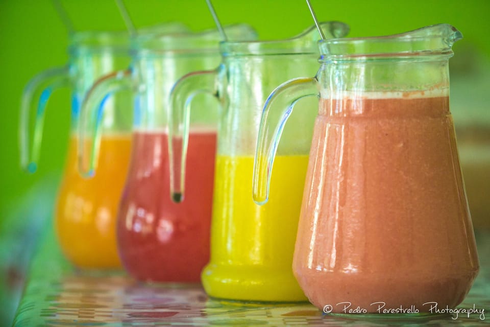Standard Room (no air-conditioning) | Food and drink