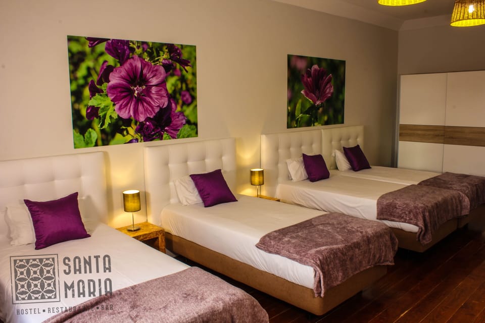 Family Quadruple Room | Individually decorated, blackout drapes, iron/ironing board, free WiFi
