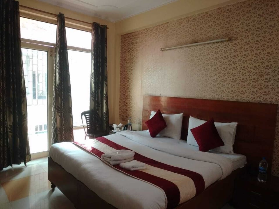 Deluxe Room | Free WiFi