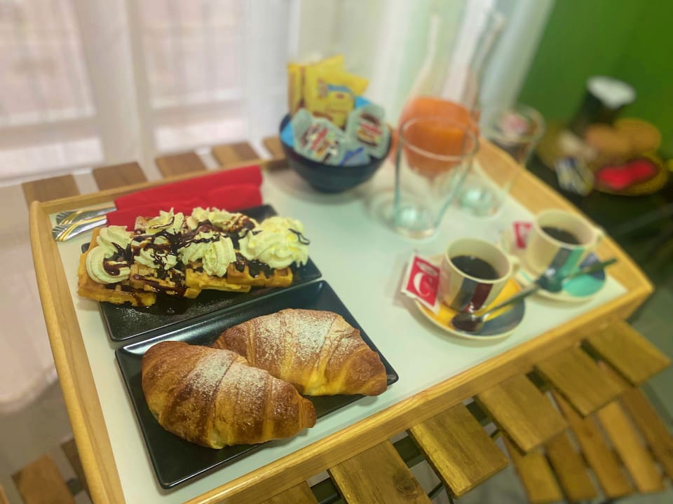 Daily local cuisine breakfast for a fee